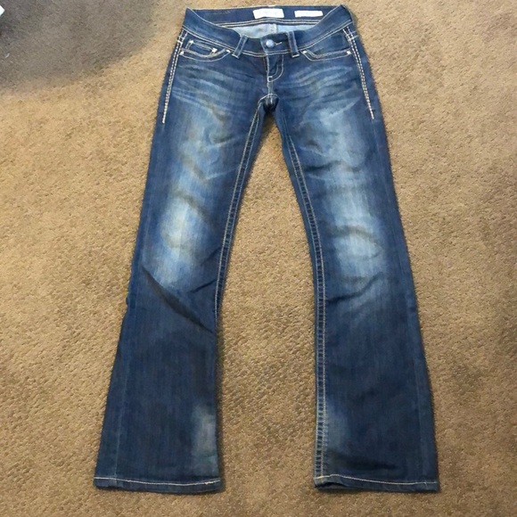 Day Trip Leo Boot Cut Jeans - Picture 1 of 15